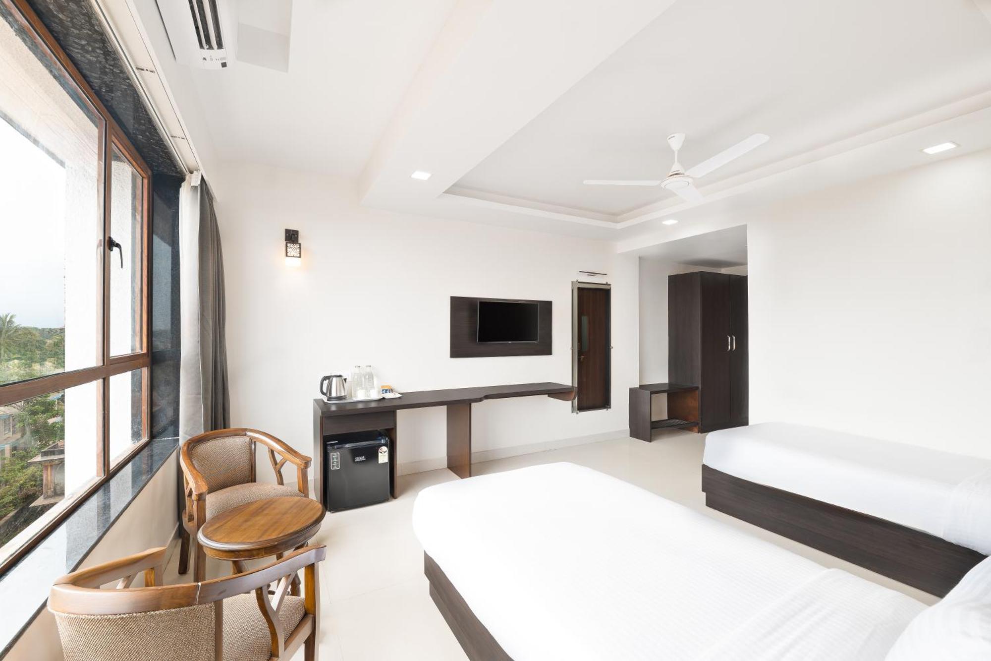 Bsg Porvorim Regency Hotel Goa Exterior photo